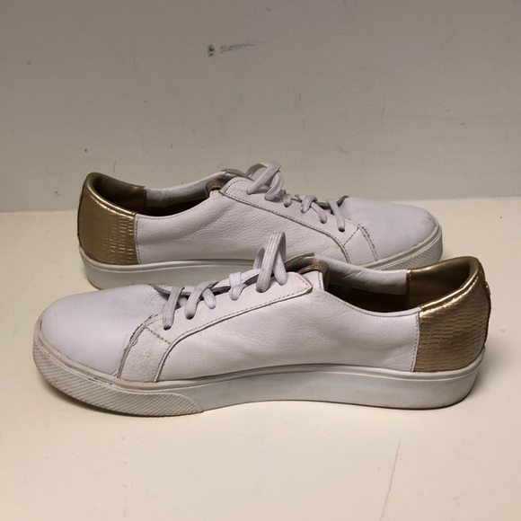 Kaanas Lace-Up Sneakers - Picture 4 of 16